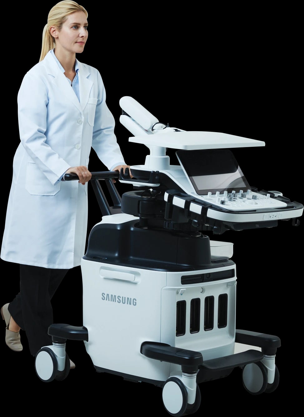 Una médica traslada el Samsung Hera W10 sujetándolo del panel de control